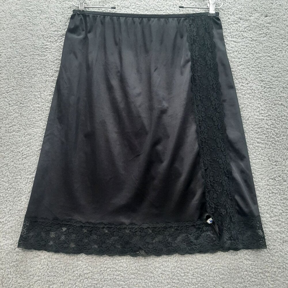 Vintage Sliperfection Black Half Slip Lace Trim bow Accent Size Large 24"